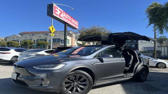 TESLA MODEL X 2018 5YJXCDE20JF109410 image TESLA MODEL X 2018 5YJXCDE20JF109410 image